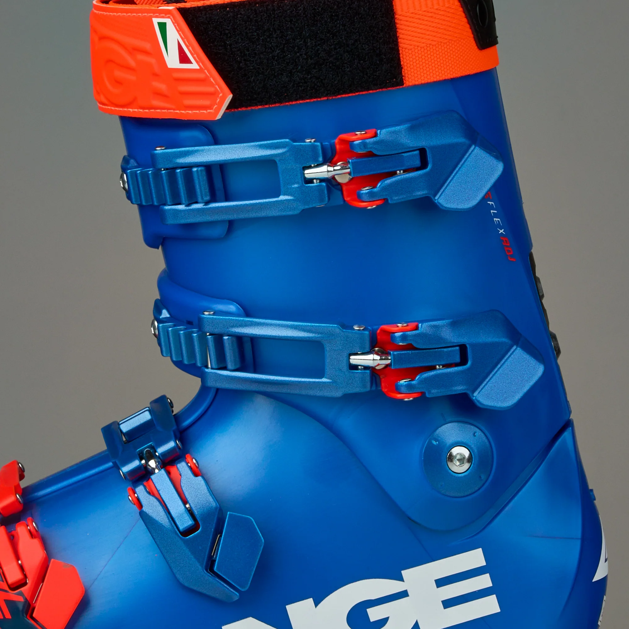 Lange RS 120 MV Ski Boots 2026 - Image 4