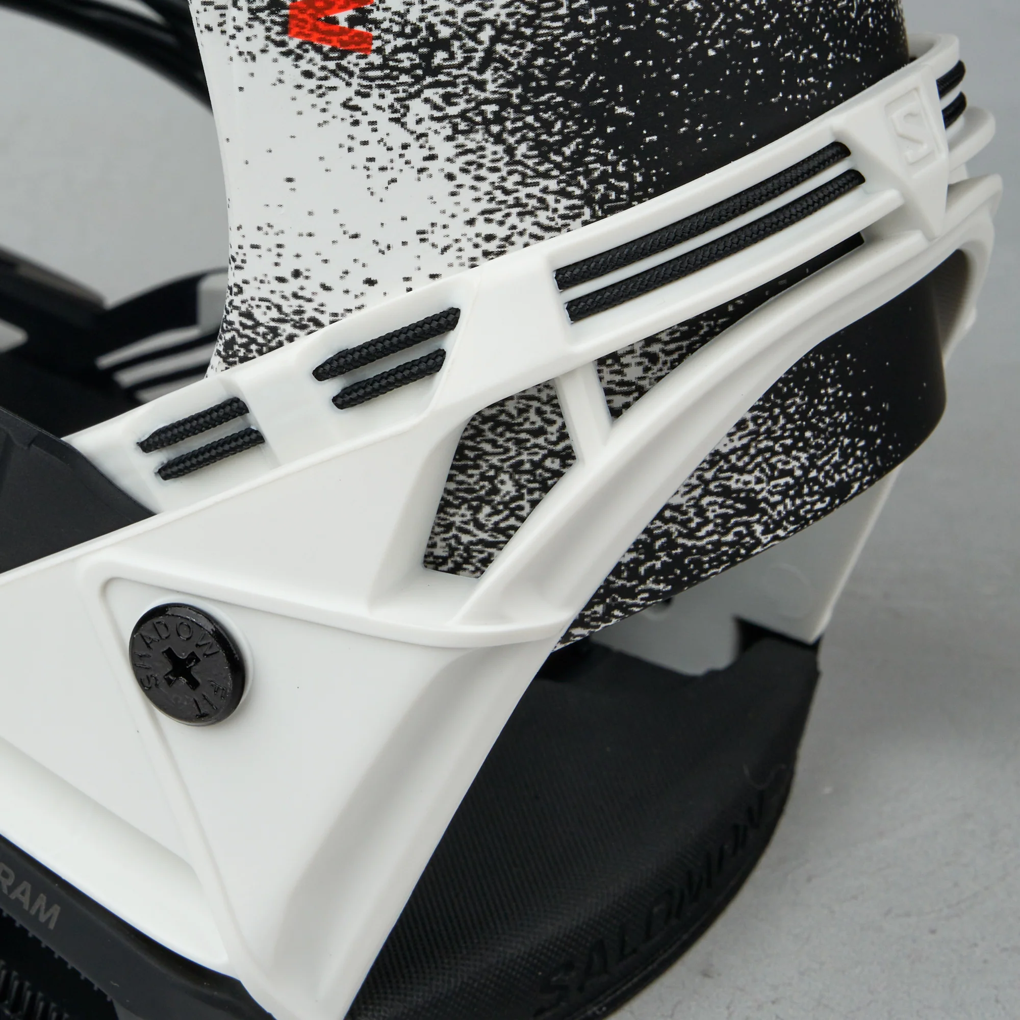 Salomon Hologram Snowboard Bindings 2026 - Image 5