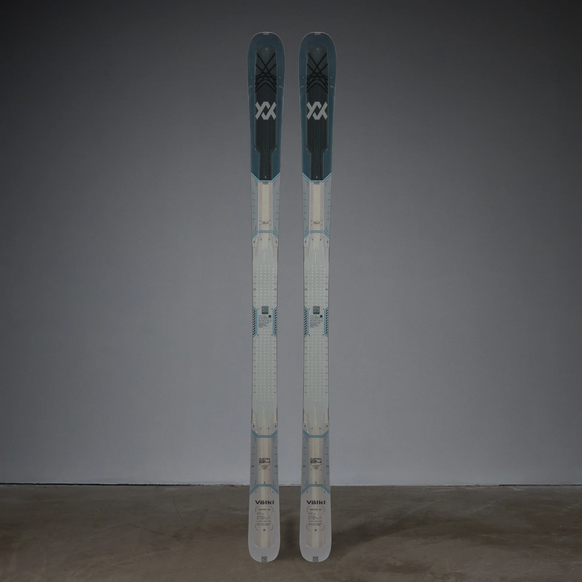 Volkl Mantra 84 Skis 2026